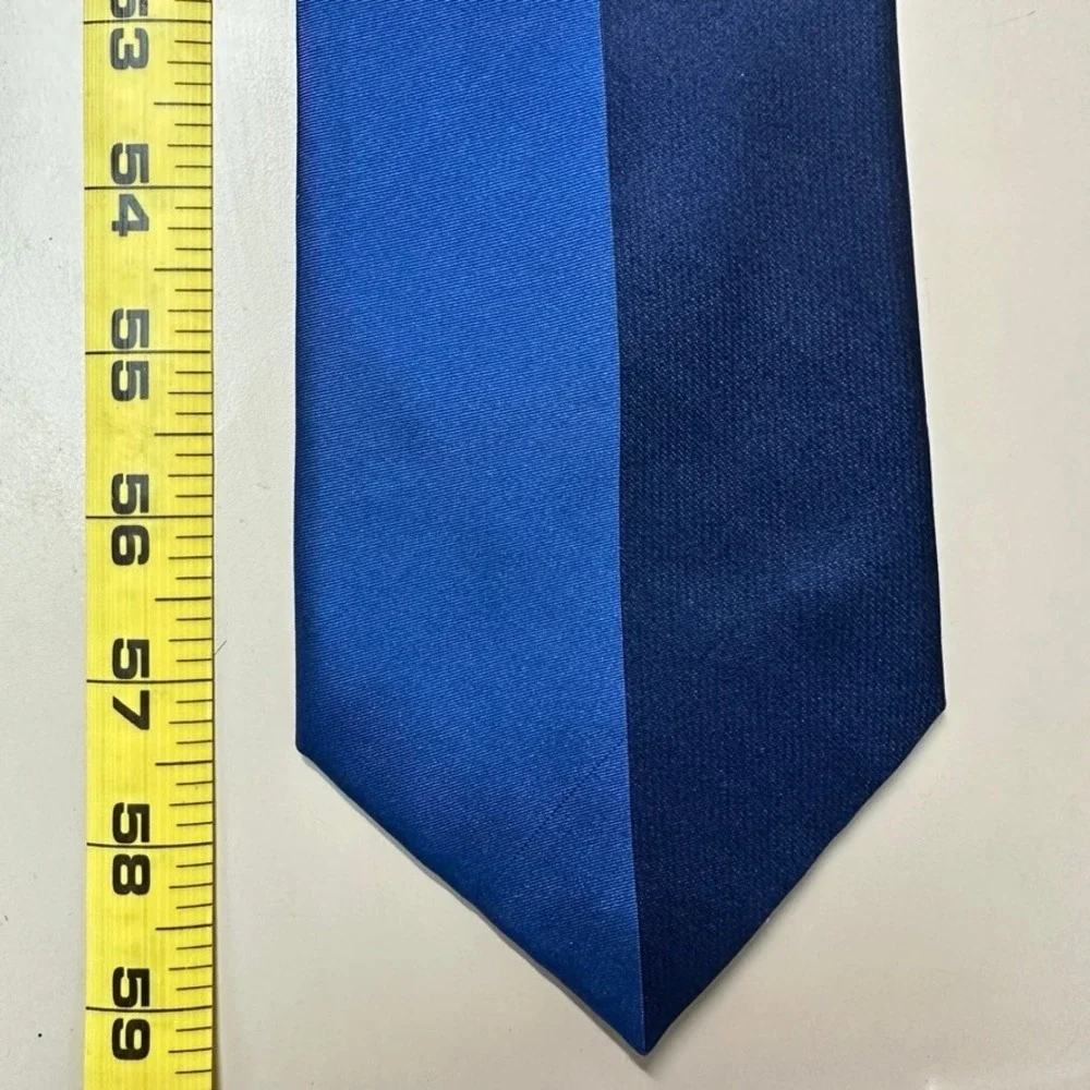 Baci Italy Mens Silk Necktie Blue Two Tone Vertical Stripe Hand Made Italy 58in